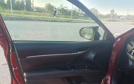 Toyota Camry, 2018 год, 2 999 999 рублей, 5 фотография