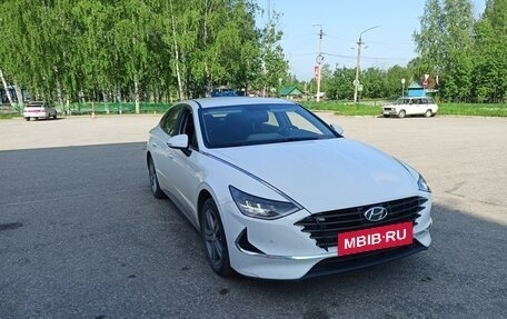 Hyundai Sonata VIII, 2020 год, 2 600 000 рублей, 4 фотография