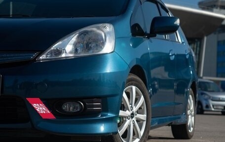Honda Fit Shuttle I рестайлинг, 2011 год, 870 000 рублей, 3 фотография