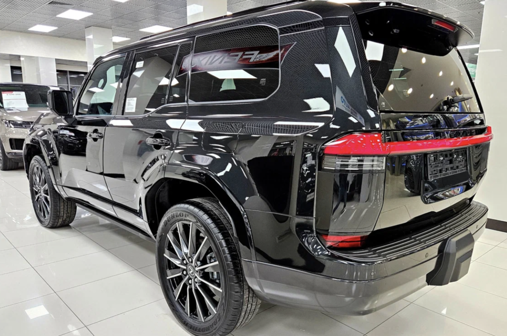 Lexus GX II рестайлинг 2, 2025 год, 18 000 000 рублей, 3 фотография