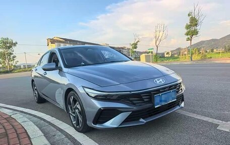 Hyundai Elantra, 2023 год, 1 400 000 рублей, 3 фотография