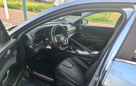 Hyundai Elantra, 2023 год, 1 400 000 рублей, 4 фотография
