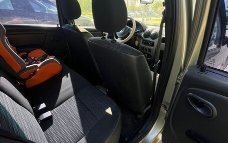 Renault Logan I, 2011 год, 270 000 рублей, 7 фотография