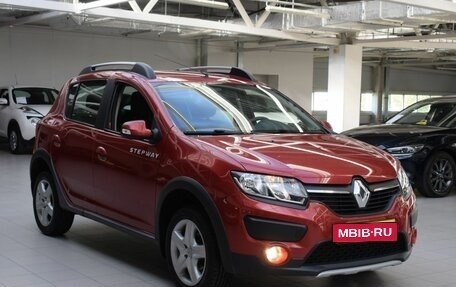 Renault Sandero II рестайлинг, 2018 год, 1 050 000 рублей, 1 фотография