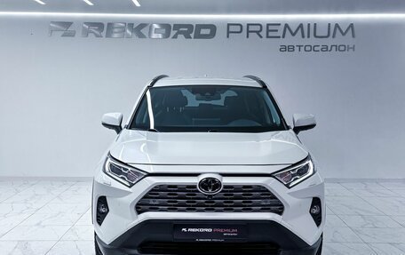 Toyota RAV4, 2020 год, 3 599 000 рублей, 4 фотография