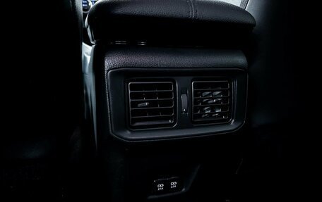 Toyota RAV4, 2020 год, 3 599 000 рублей, 29 фотография