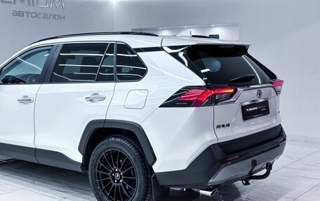 Toyota RAV4, 2020 год, 3 599 000 рублей, 31 фотография