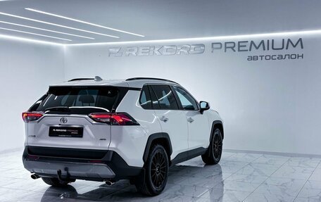Toyota RAV4, 2020 год, 3 599 000 рублей, 33 фотография