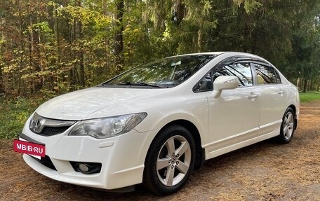 Honda Civic VIII, 2010 год, 950 000 рублей, 5 фотография