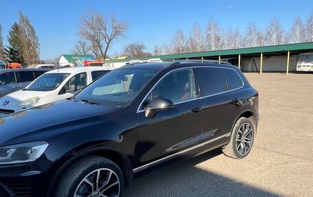 Volkswagen Touareg III, 2015 год, 2 700 000 рублей, 2 фотография