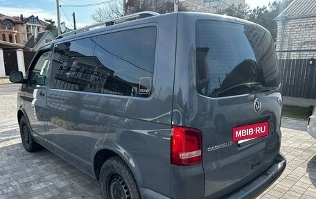 Volkswagen Caravelle T5, 2013 год, 2 650 000 рублей, 4 фотография