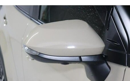 Toyota Yaris Cross, 2022 год, 1 614 000 рублей, 23 фотография