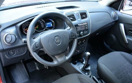 Renault Sandero II рестайлинг, 2018 год, 1 050 000 рублей, 9 фотография