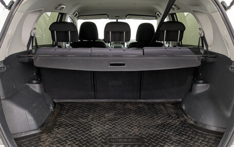 Toyota Verso I, 2012 год, 1 395 000 рублей, 10 фотография