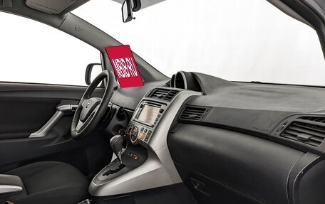 Toyota Verso I, 2012 год, 1 395 000 рублей, 13 фотография