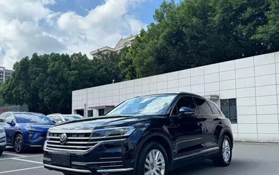 Volkswagen Touareg III, 2021 год, 4 300 001 рублей, 1 фотография