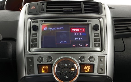 Toyota Verso I, 2012 год, 1 395 000 рублей, 17 фотография