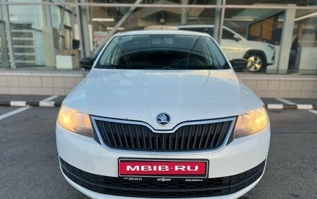Skoda Rapid I, 2015 год, 950 000 рублей, 2 фотография