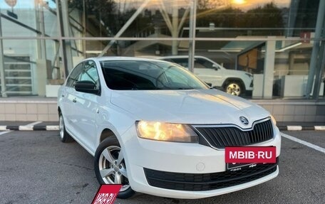 Skoda Rapid I, 2015 год, 950 000 рублей, 3 фотография