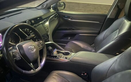 Toyota Camry, 2020 год, 3 800 000 рублей, 3 фотография