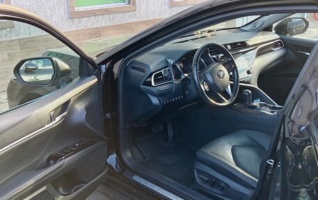 Toyota Camry, 2020 год, 3 800 000 рублей, 13 фотография