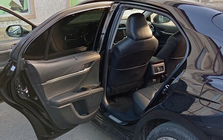 Toyota Camry, 2020 год, 3 800 000 рублей, 11 фотография