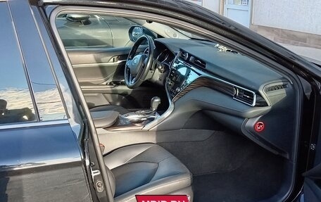 Toyota Camry, 2020 год, 3 800 000 рублей, 16 фотография