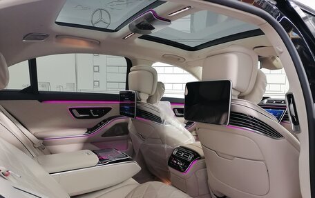 Mercedes-Benz S-Класс, 2024 год, 27 600 000 рублей, 21 фотография
