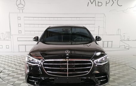 Mercedes-Benz S-Класс, 2024 год, 22 000 000 рублей, 2 фотография