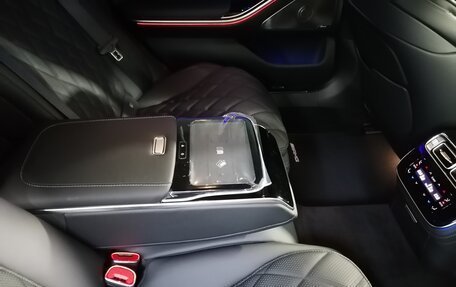 Mercedes-Benz S-Класс, 2024 год, 22 000 000 рублей, 22 фотография
