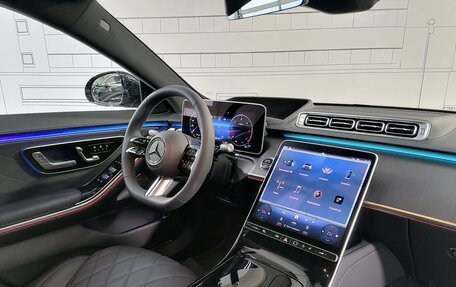 Mercedes-Benz S-Класс, 2024 год, 22 000 000 рублей, 28 фотография