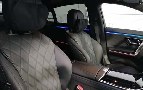 Mercedes-Benz S-Класс, 2024 год, 22 000 000 рублей, 27 фотография