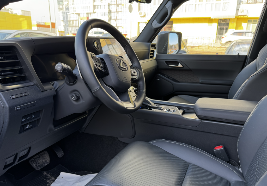 Lexus GX II рестайлинг 2, 2024 год, 16 700 000 рублей, 8 фотография