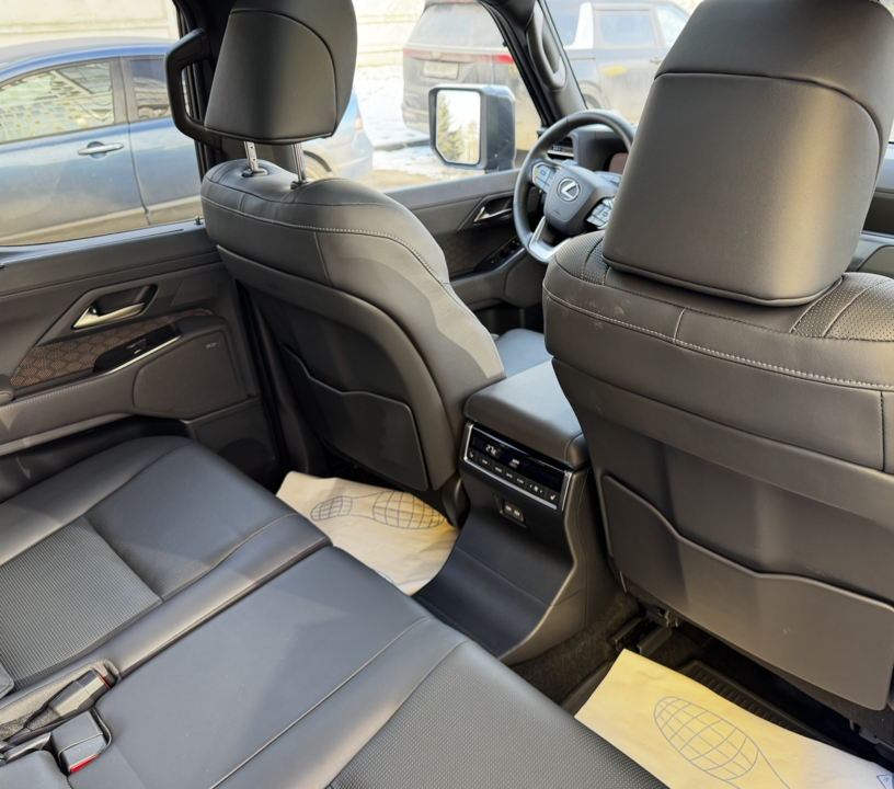 Lexus GX II рестайлинг 2, 2024 год, 16 700 000 рублей, 6 фотография