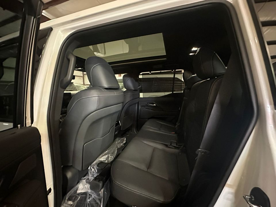 Lexus GX II рестайлинг 2, 2024 год, 16 700 000 рублей, 8 фотография