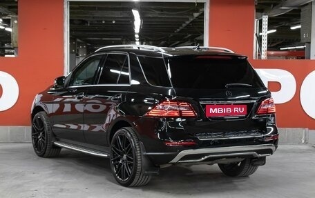 Mercedes-Benz M-Класс, 2012 год, 1 798 000 рублей, 7 фотография
