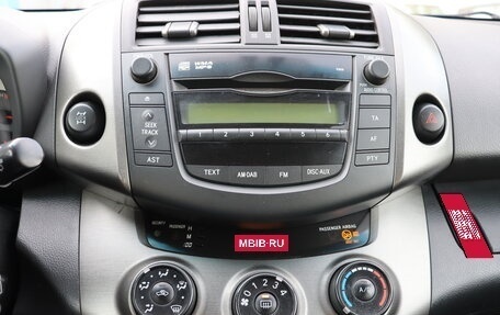 Toyota RAV4, 2011 год, 1 160 000 рублей, 10 фотография