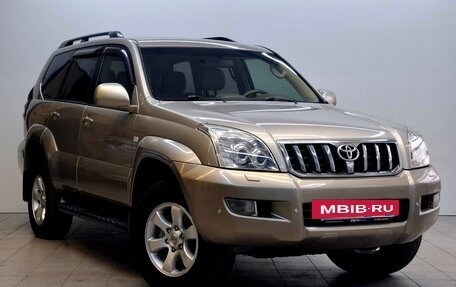 Toyota Land Cruiser Prado 120 рестайлинг, 2004 год, 1 790 000 рублей, 4 фотография