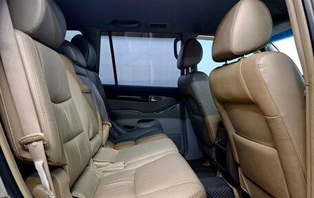 Toyota Land Cruiser Prado 120 рестайлинг, 2004 год, 1 790 000 рублей, 18 фотография