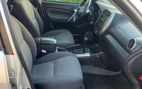 Toyota RAV4, 2004 год, 750 000 рублей, 13 фотография