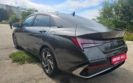 Hyundai Elantra, 2024 год, 2 280 000 рублей, 7 фотография