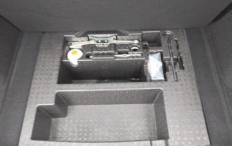 Honda Vezel, 2020 год, 1 750 000 рублей, 7 фотография