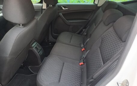 Skoda Yeti I рестайлинг, 2016 год, 13 фотография