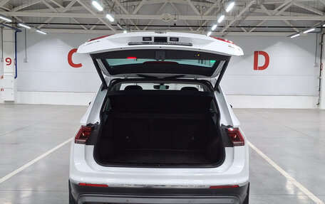 Volkswagen Tiguan II, 2017 год, 2 299 000 рублей, 12 фотография