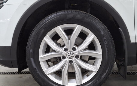 Volkswagen Tiguan II, 2017 год, 2 299 000 рублей, 22 фотография