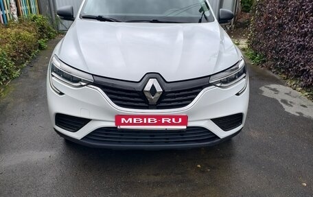 Renault Arkana I, 2019 год, 1 800 000 рублей, 2 фотография