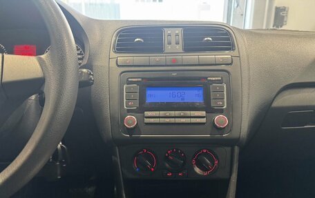 Volkswagen Polo VI (EU Market), 2011 год, 699 000 рублей, 15 фотография