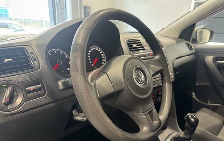 Volkswagen Polo VI (EU Market), 2011 год, 699 000 рублей, 13 фотография