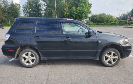 Mitsubishi Outlander III рестайлинг 3, 2003 год, 350 000 рублей, 3 фотография