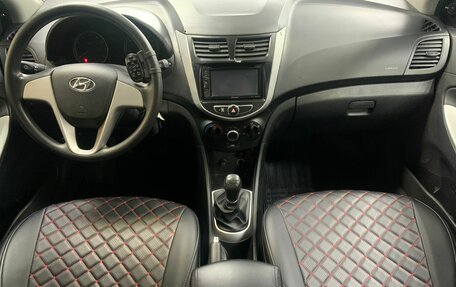 Hyundai Solaris II рестайлинг, 2013 год, 530 000 рублей, 9 фотография